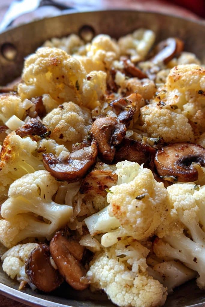 blumenkohl champignons pfanne mit knoblauch rezept geniesen