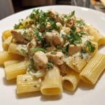 cremiges knoblauchbutter huhn mit rigatoni geniesen
